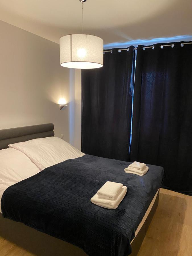 גורז'וב ווילקופולסקי Modern Apartments & Free Parking מראה חיצוני תמונה
